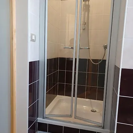 Prachtige In Het Pittoreske Lo Lo-Reninge